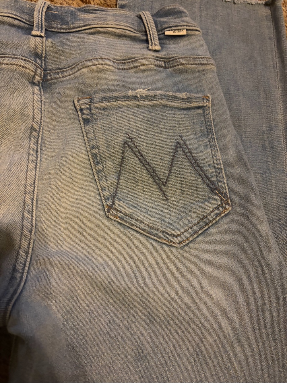 MOTHER The Hustler Jean in Au Revoir wash. Size 27 - Picture 4 of 5